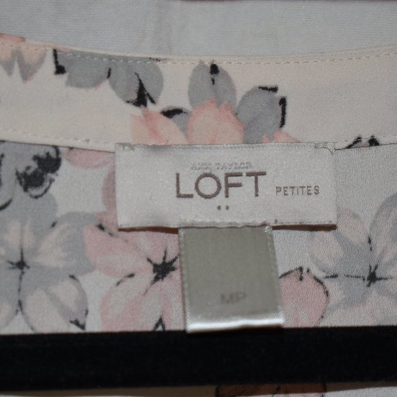 Top - Picture 3 of 4